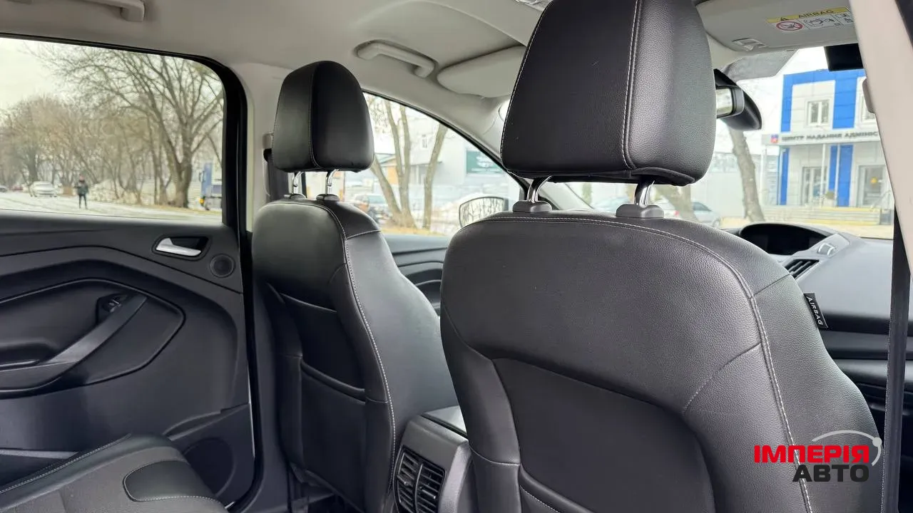 Ford Kuga - фото 9