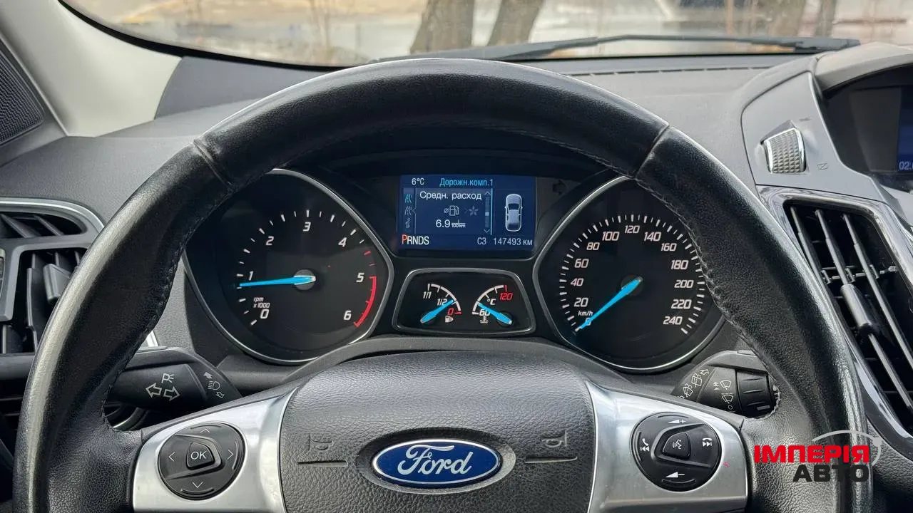 Ford Kuga - фото 23