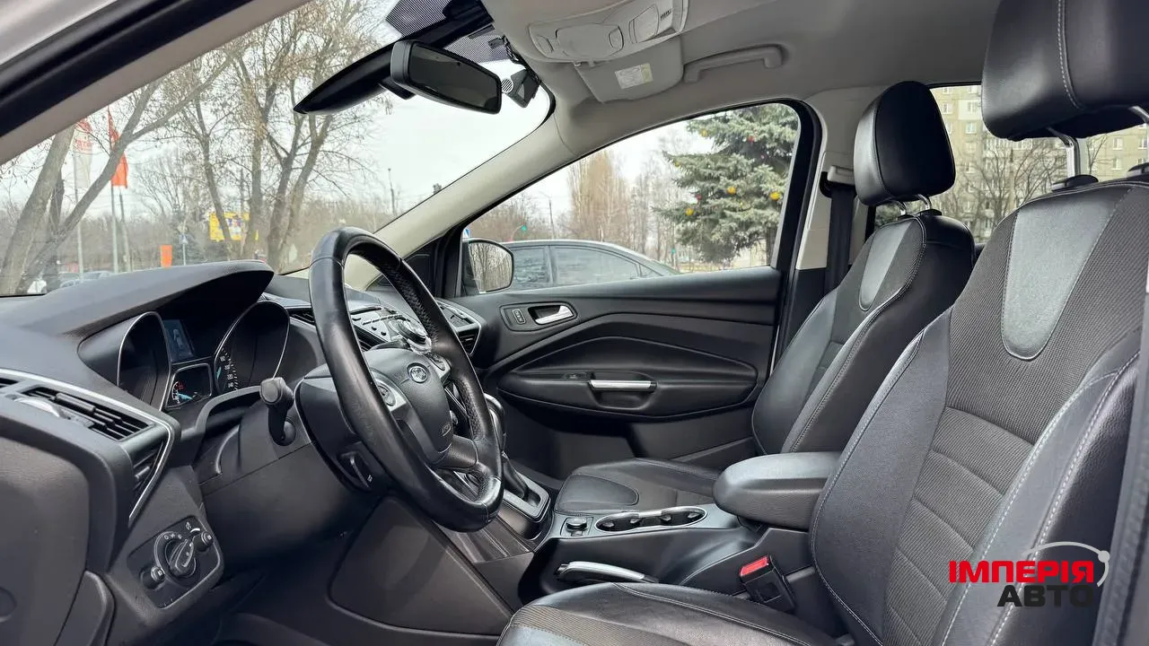 Ford Kuga - фото 16