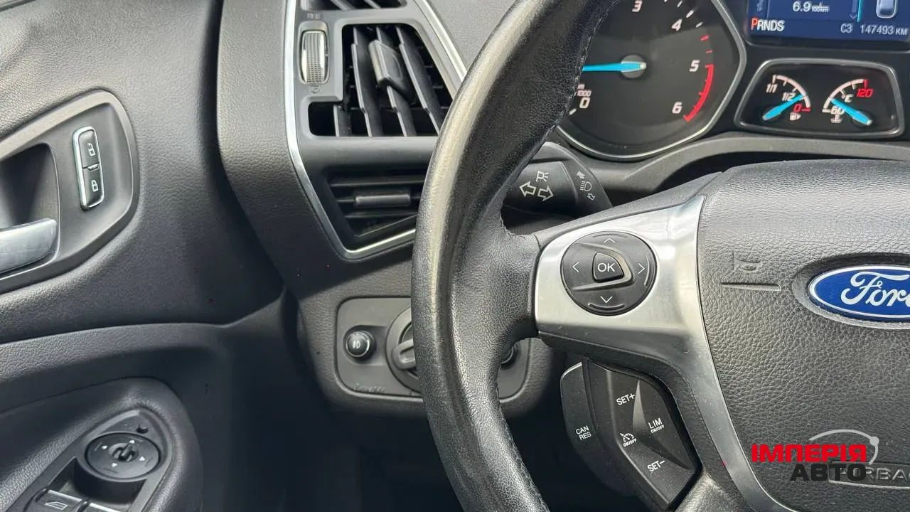 Ford Kuga - фото 21