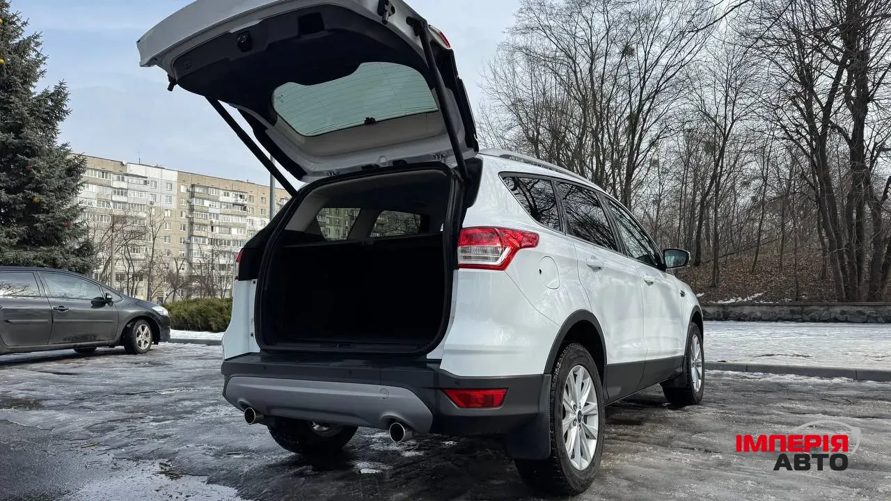 Ford Kuga - фото 13