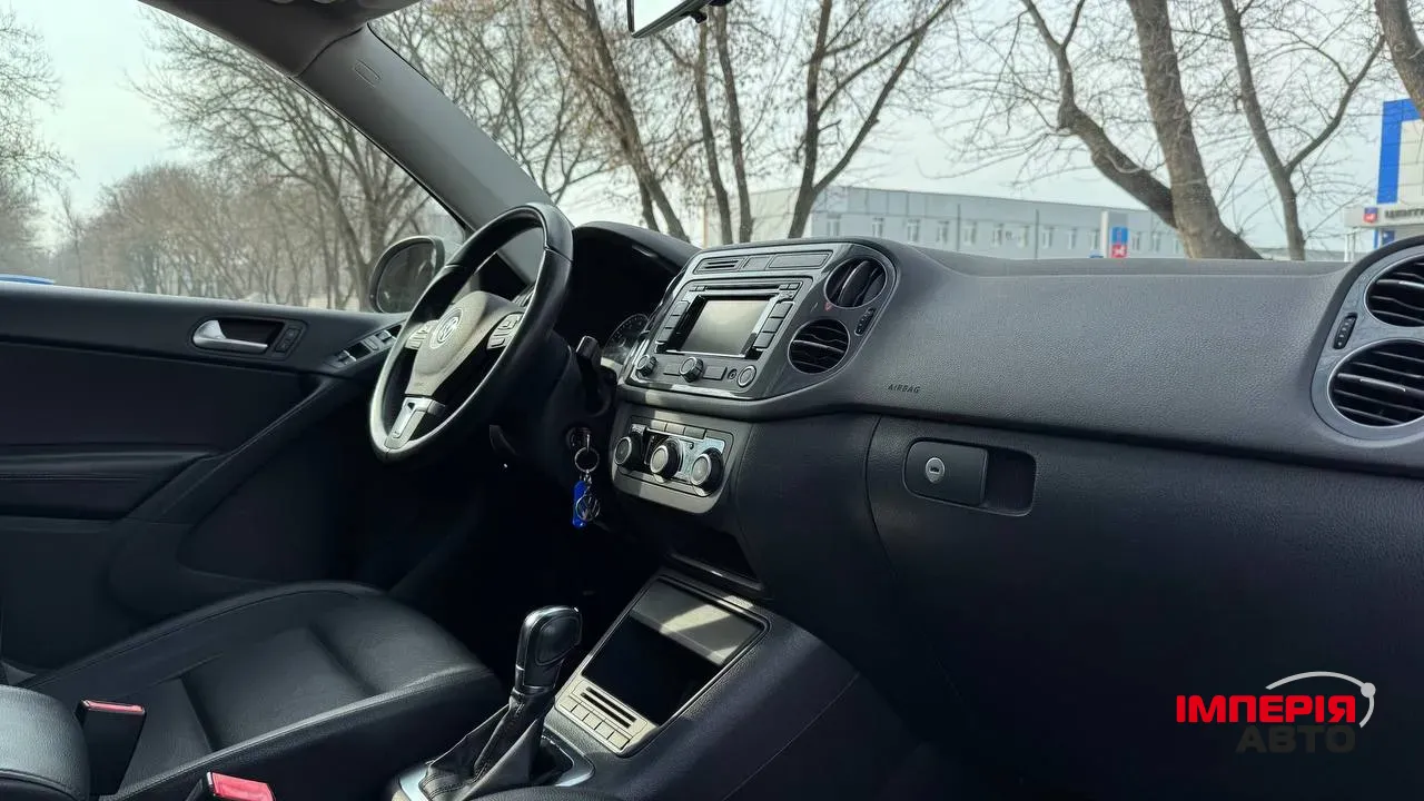 Volkswagen Tiguan - фото 31