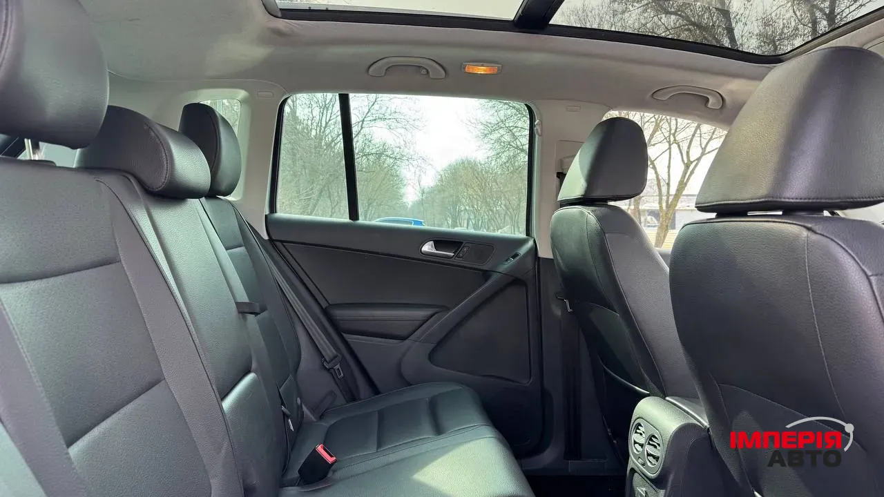 Volkswagen Tiguan - фото 36