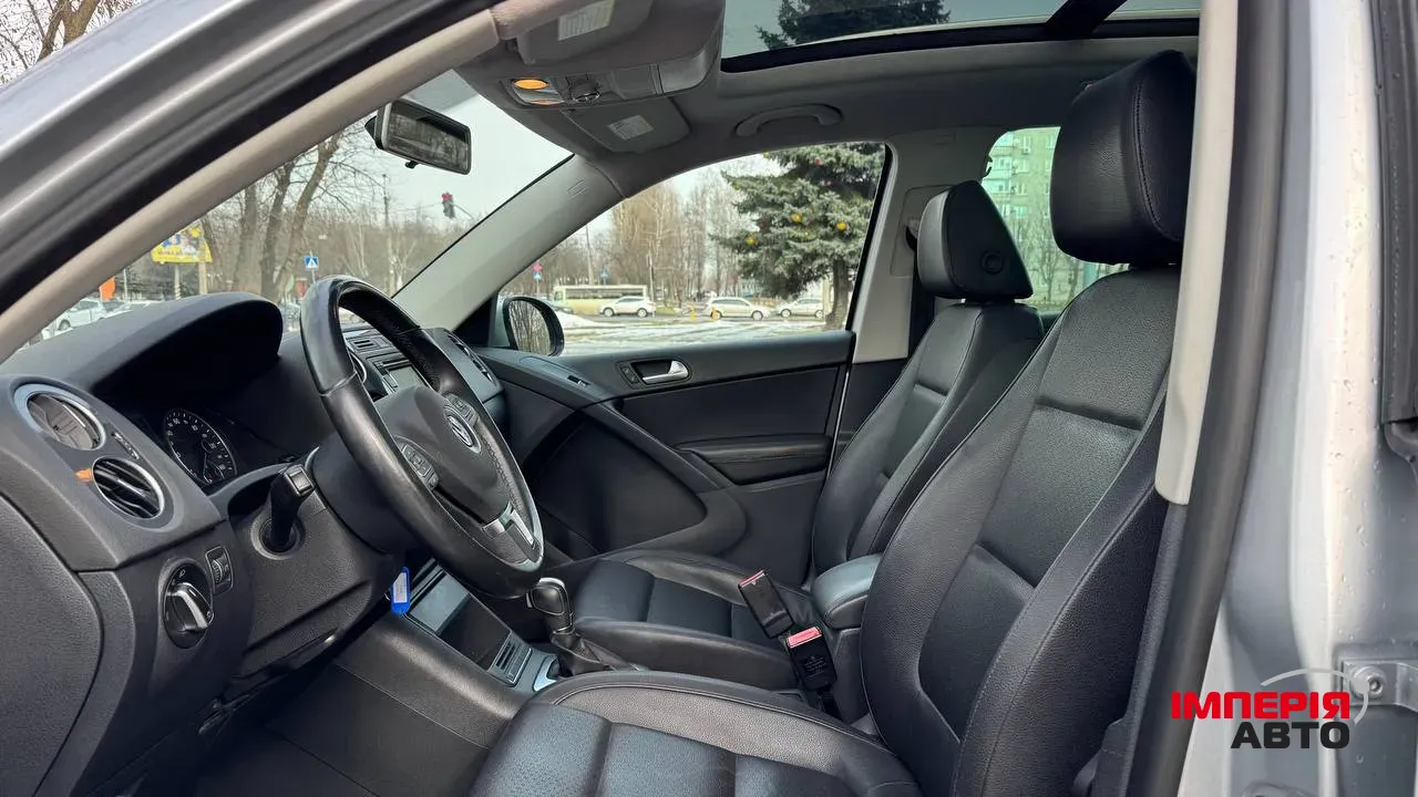 Volkswagen Tiguan - фото 13