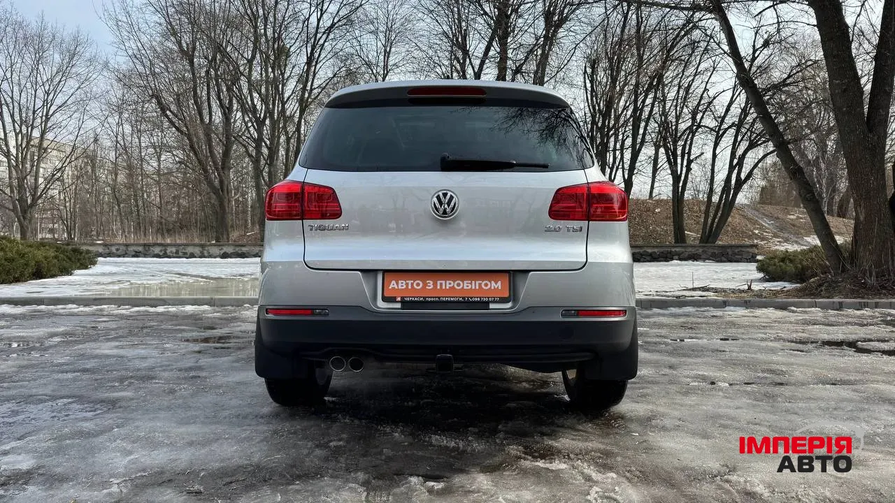 Volkswagen Tiguan - фото 7