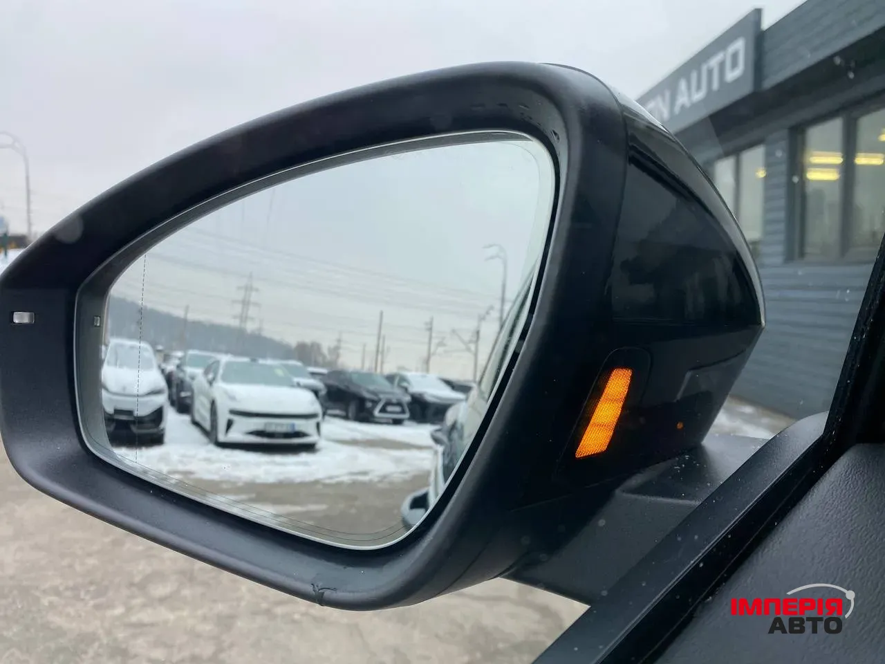 Audi e-tron - фото 13