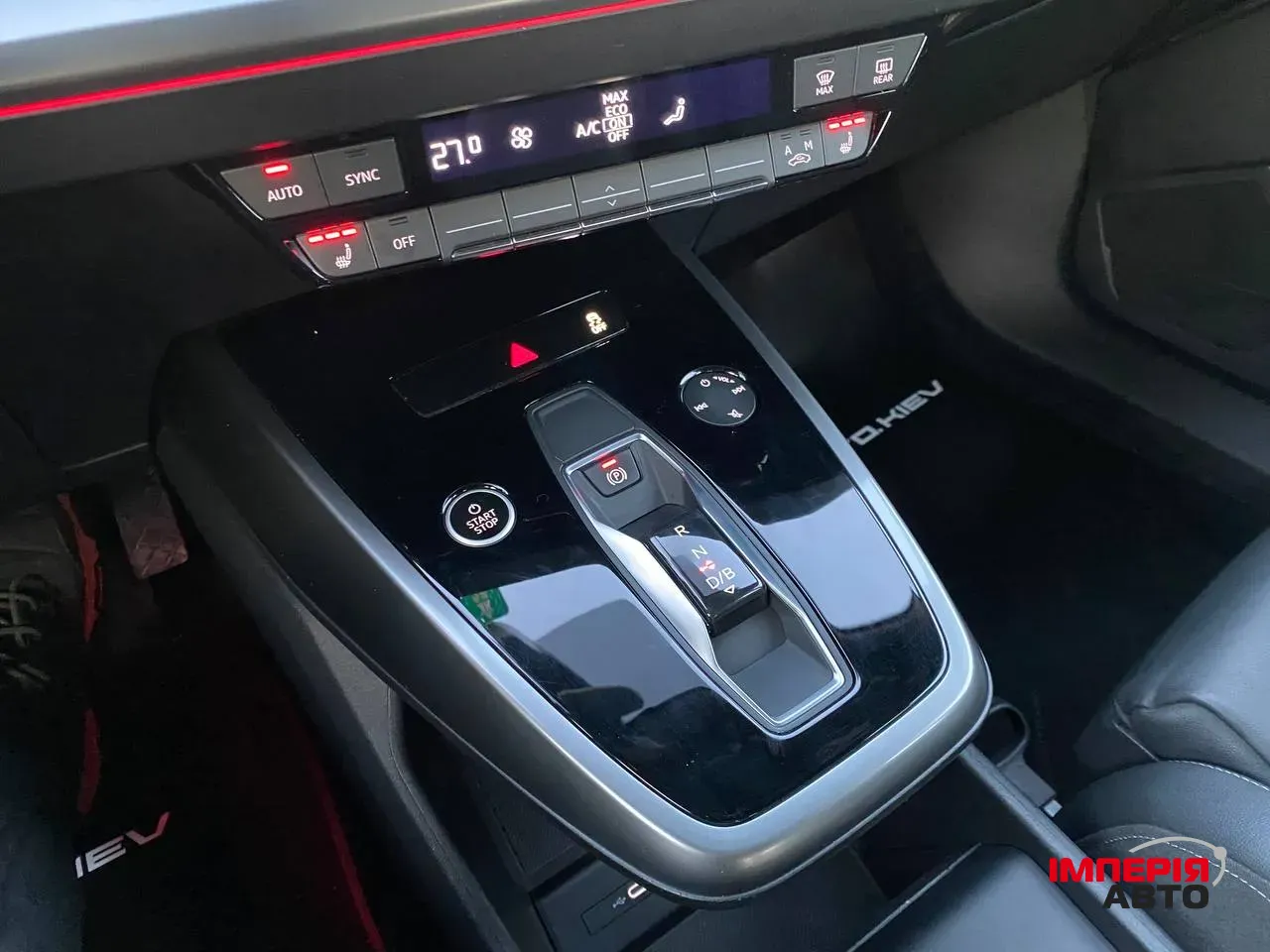 Audi Q4 e-tron - фото 14