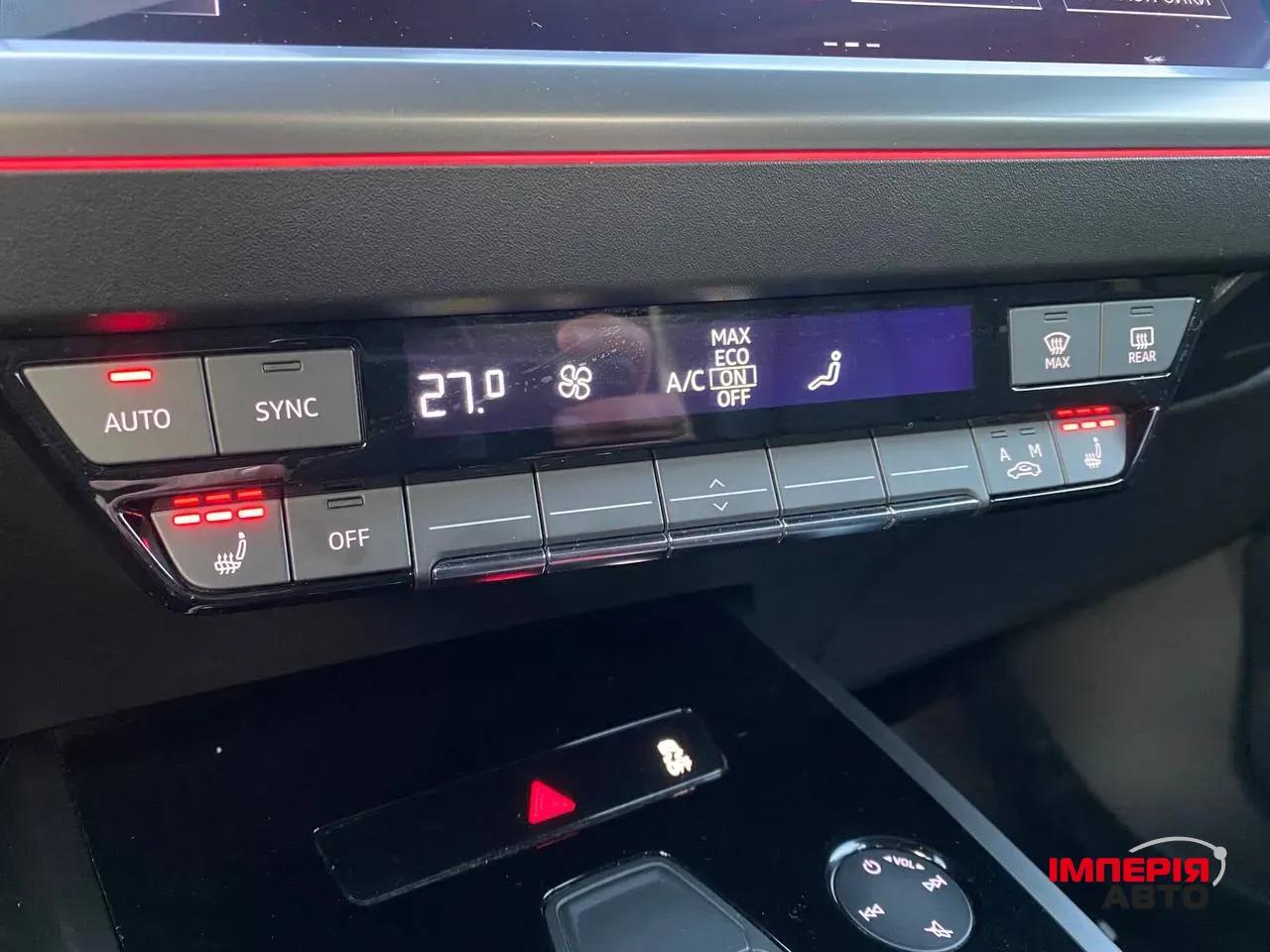 Audi Q4 e-tron - фото 13