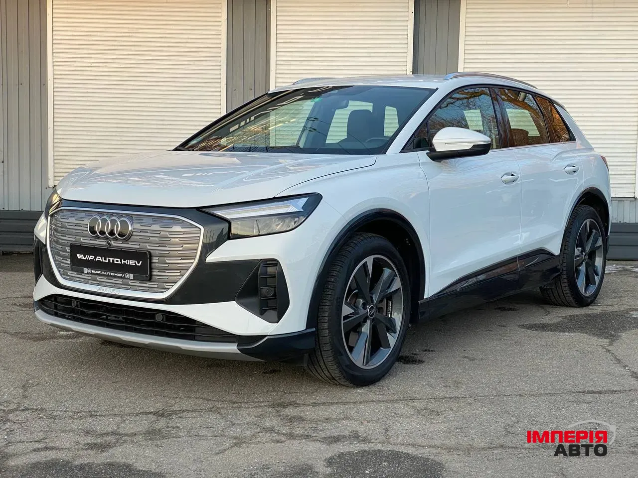 Audi Q4 e-tron - фото 5