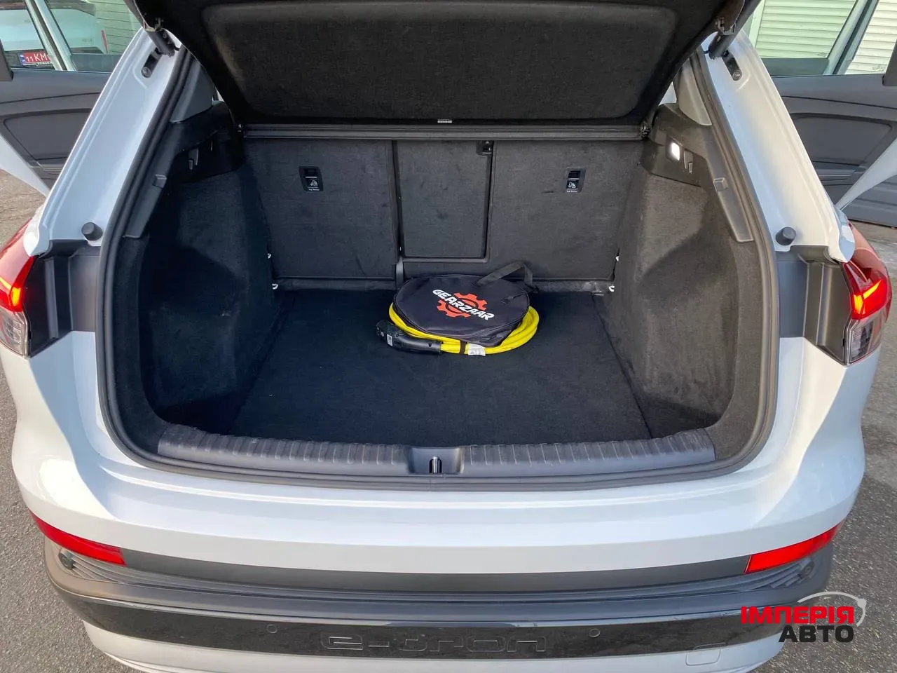 Audi Q4 e-tron - фото 10