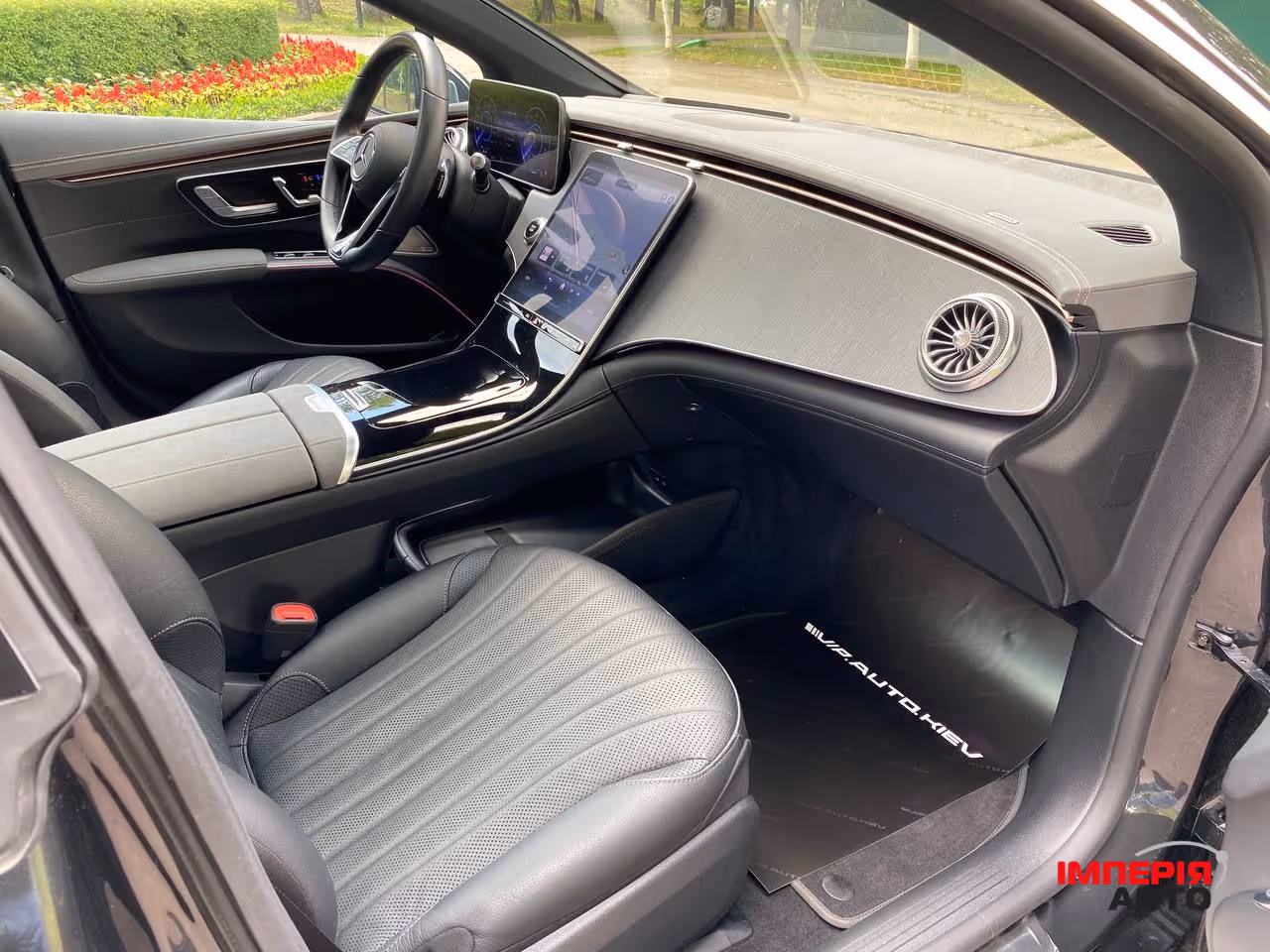Mercedes-Benz EQS - фото 26