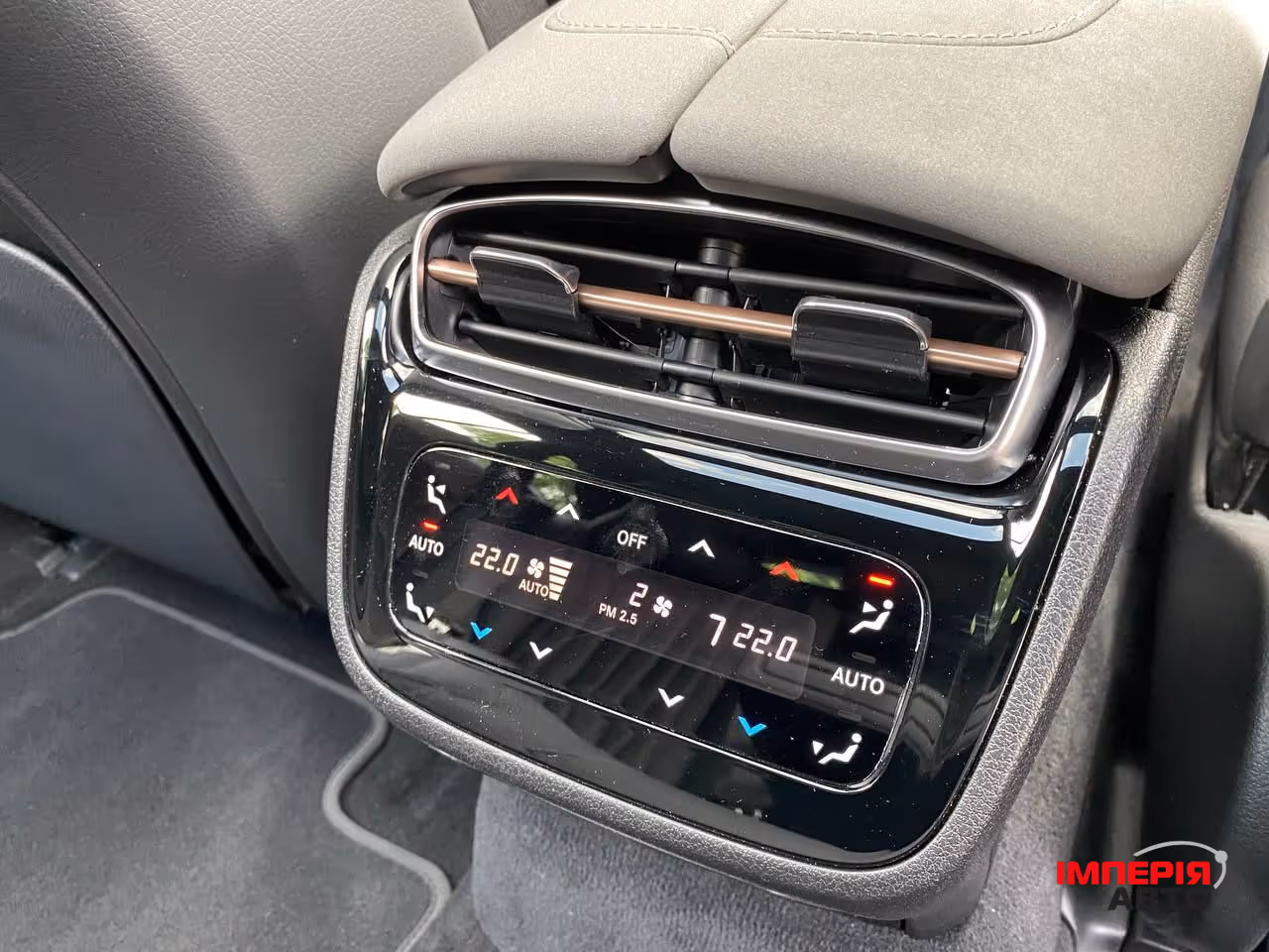 Mercedes-Benz EQS - фото 32