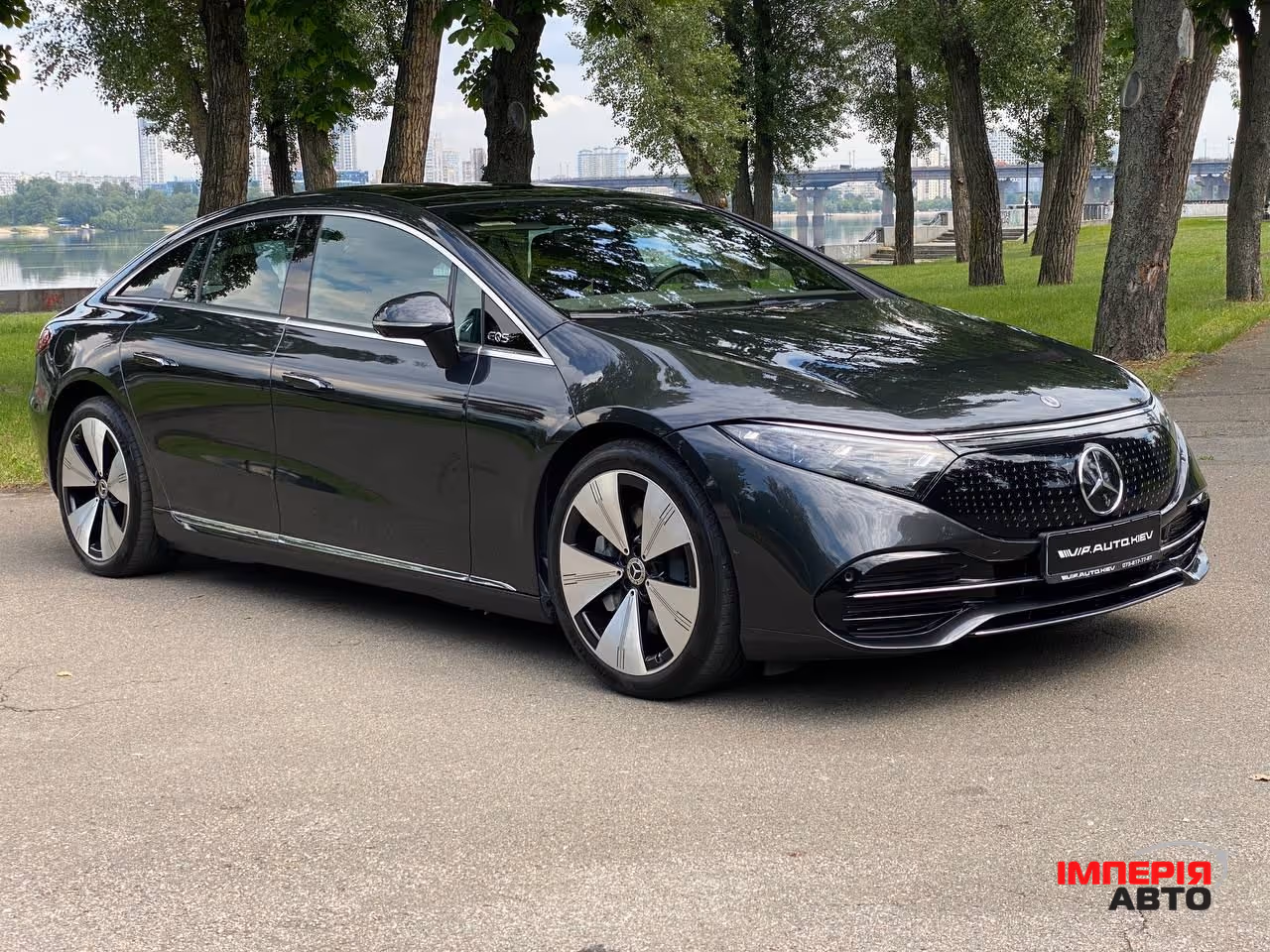 Mercedes-Benz EQS - фото 3
