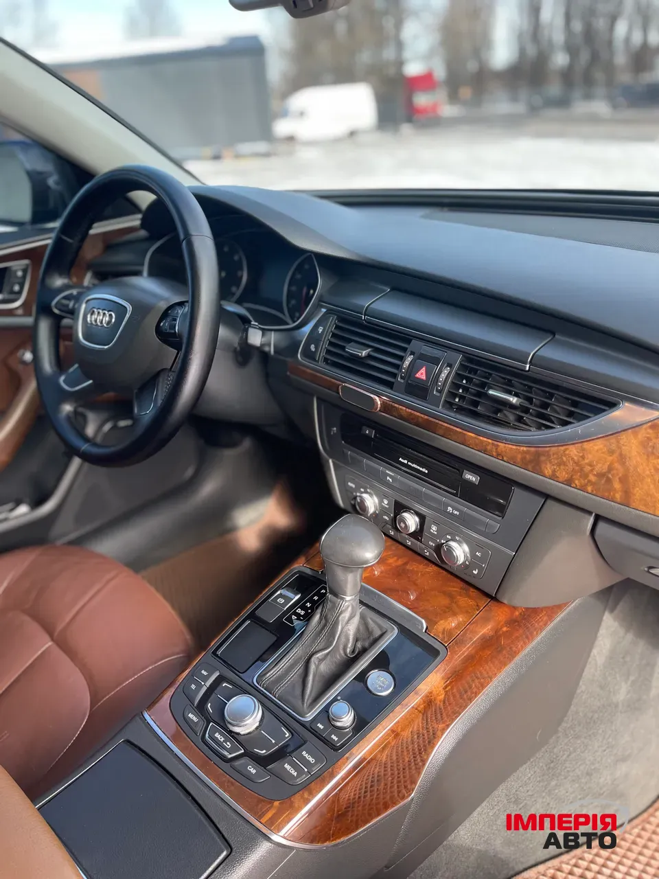 Audi A6 - фото 10