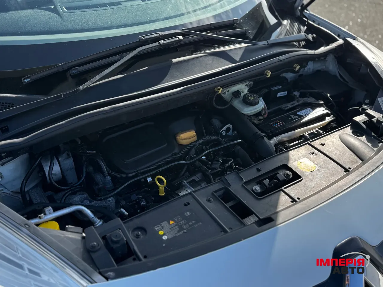 Renault Scenic - фото 20