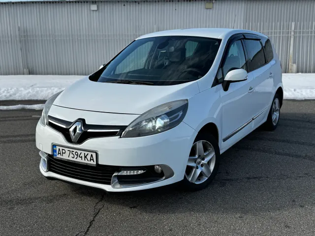Renault Scenic - фото 1