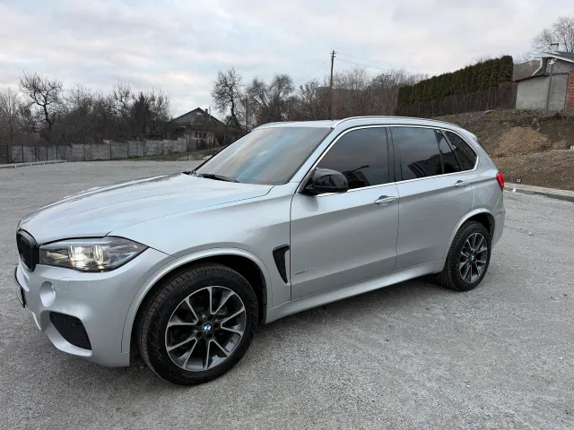 BMW X5 - фото 2