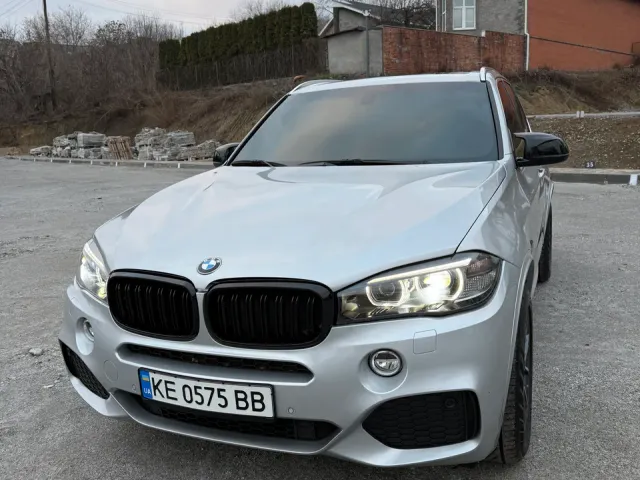 BMW X5 - фото 3