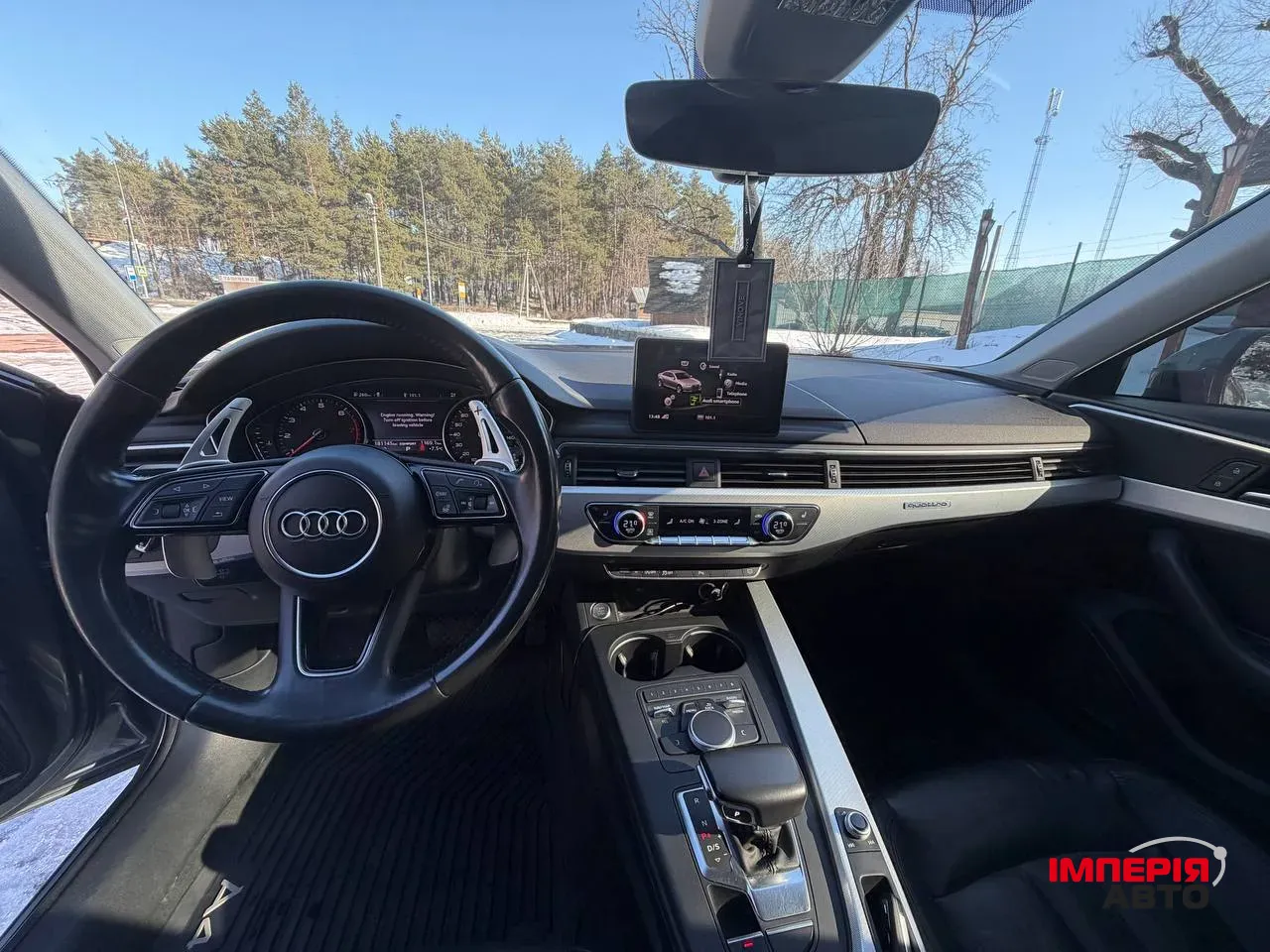 Audi A4 - фото 10