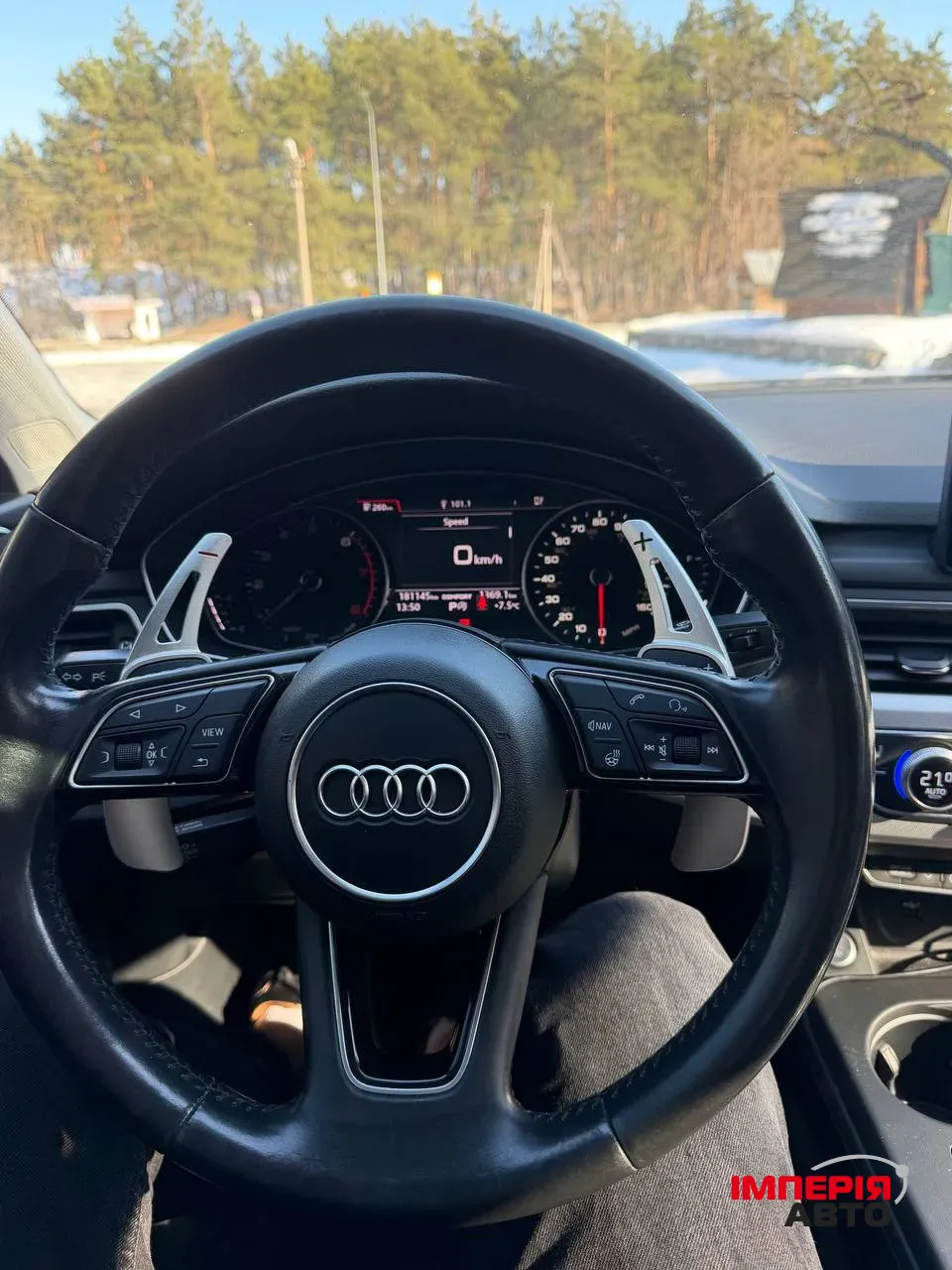 Audi A4 - фото 7