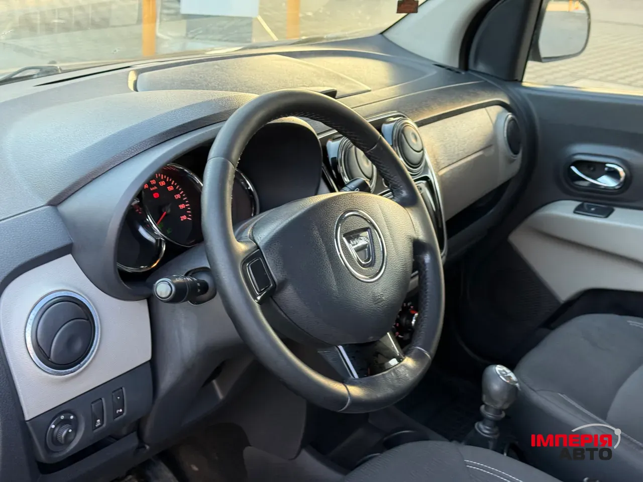 Dacia Lodgy - фото 39