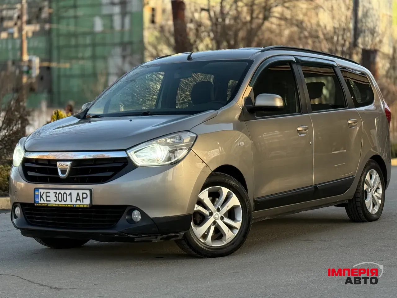 Dacia Lodgy - фото 1