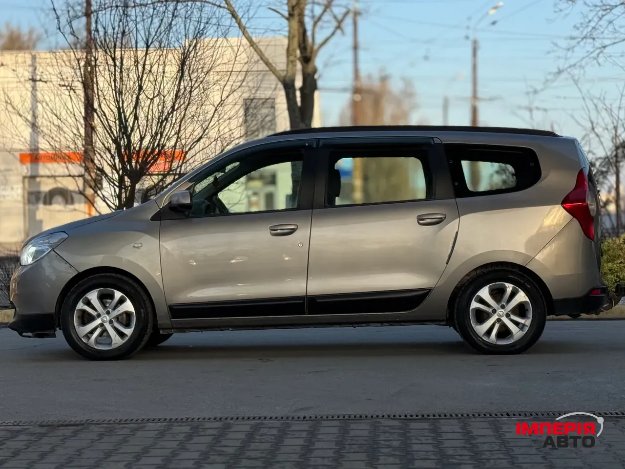 Dacia Lodgy - фото 2