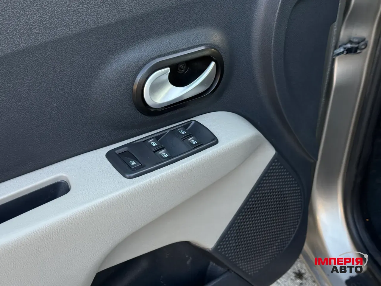 Dacia Lodgy - фото 35