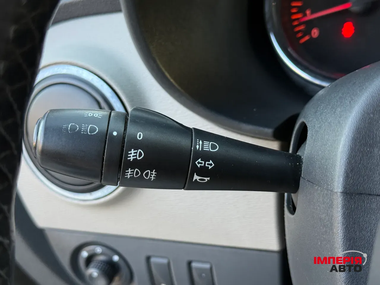 Dacia Lodgy - фото 41