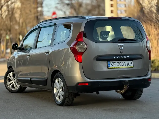 Dacia Lodgy - фото 3