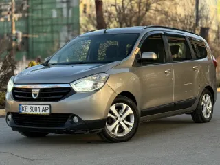 Dacia Lodgy