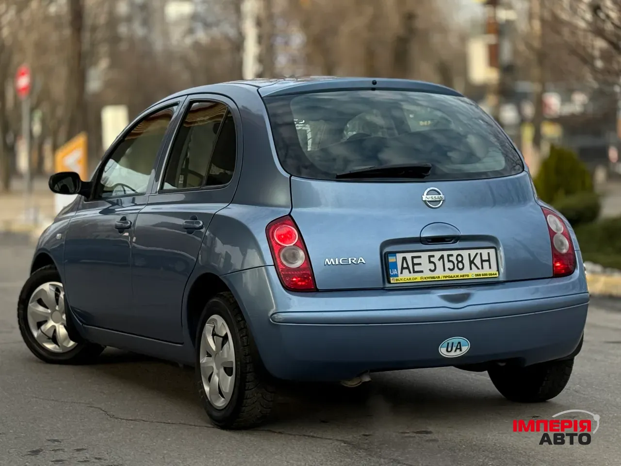 Nissan Micra - фото 3
