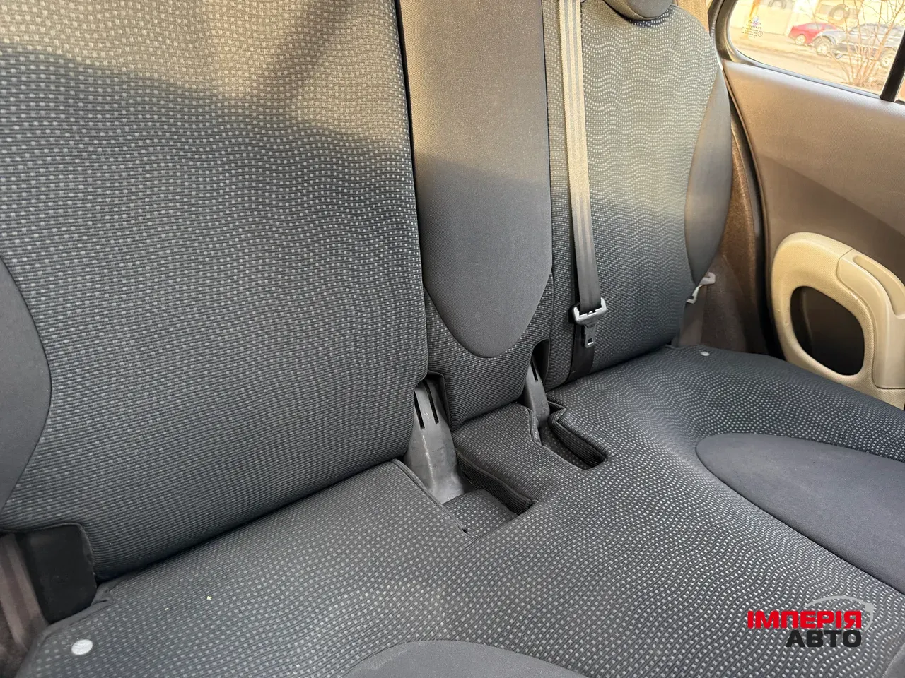 Nissan Micra - фото 10