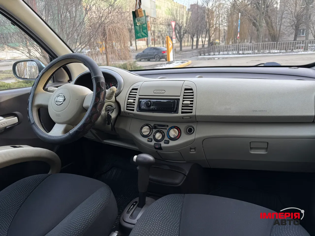 Nissan Micra - фото 11