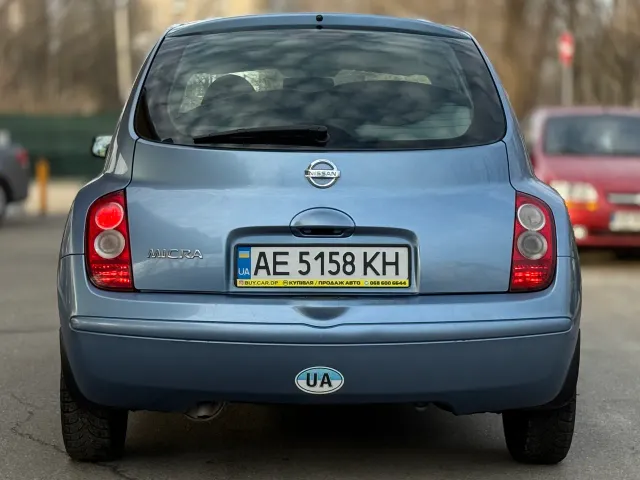 Nissan Micra - фото 4