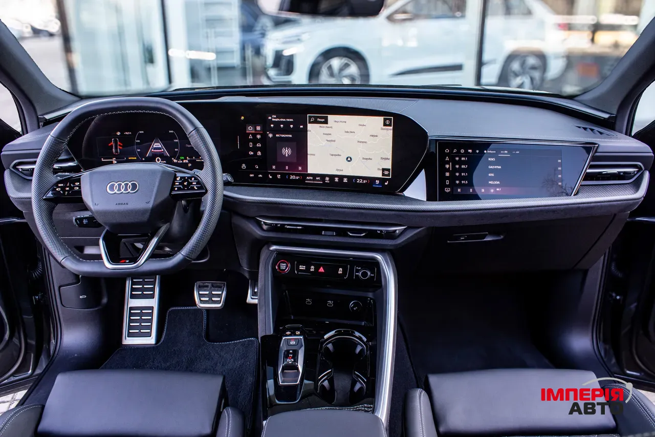 Audi SQ5 - фото 15