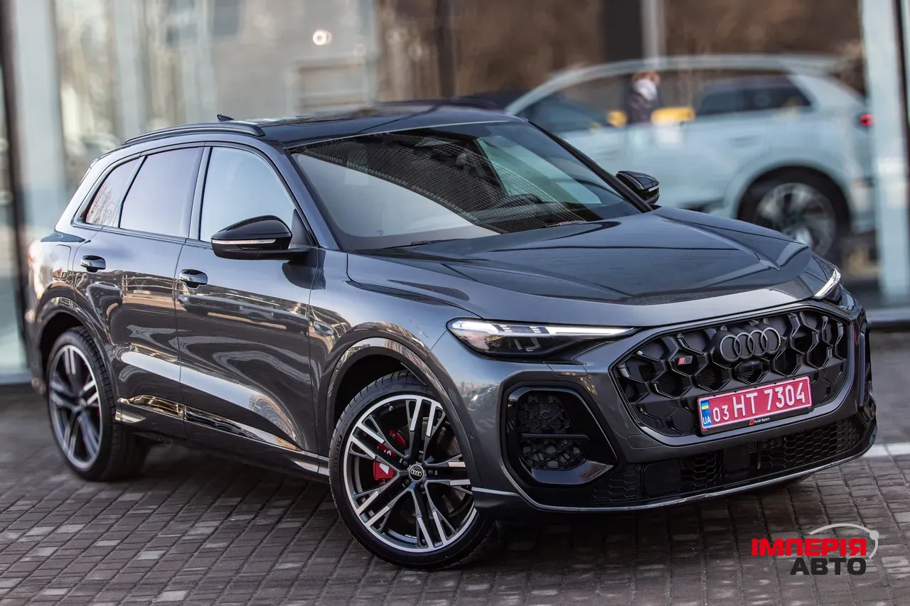 Audi SQ5 - фото 4