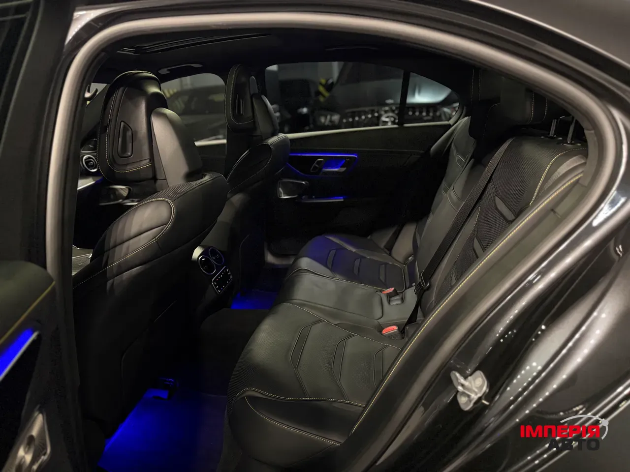 Mercedes-Benz C-Класс AMG - фото 30