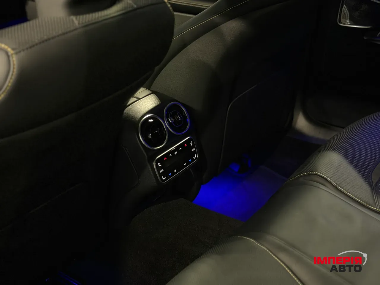 Mercedes-Benz C-Класс AMG - фото 29