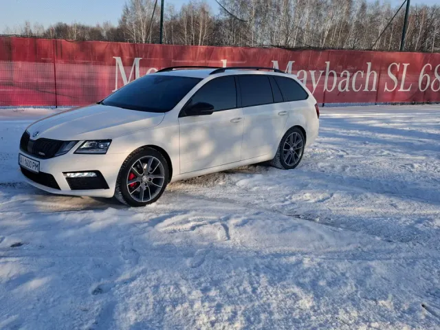 Skoda Octavia RS - фото 3