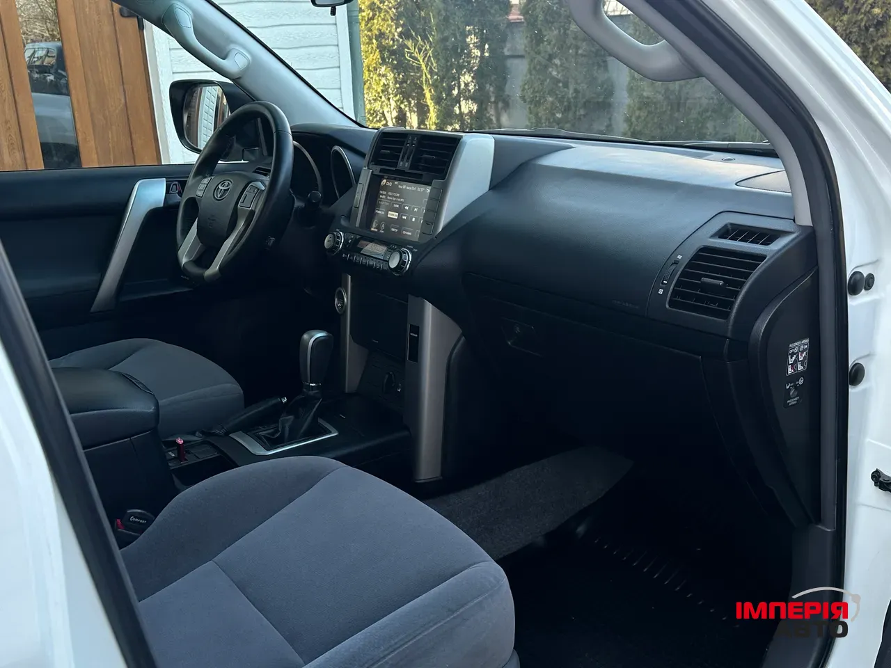 Toyota Land Cruiser Prado - фото 11