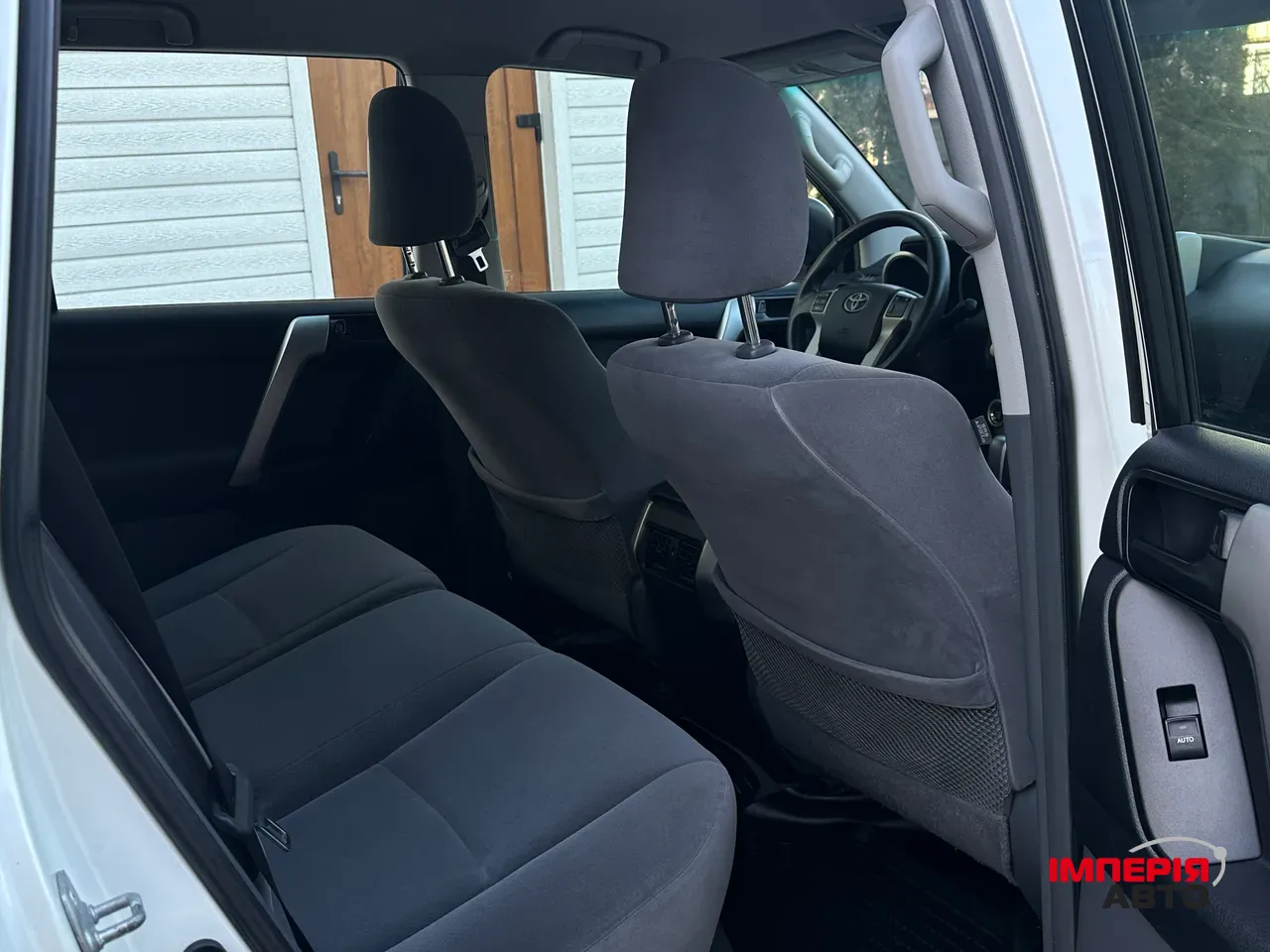 Toyota Land Cruiser Prado - фото 10