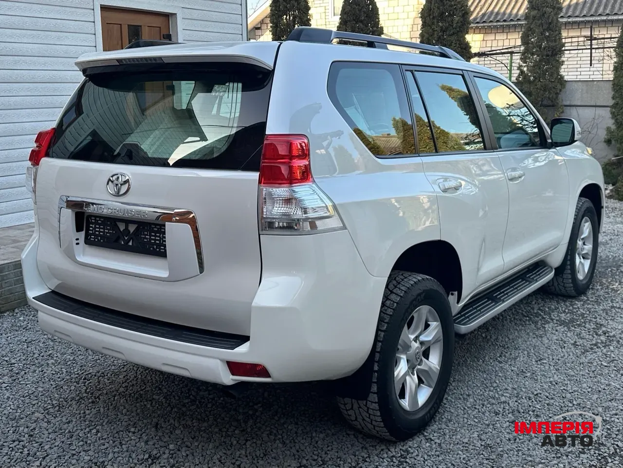 Toyota Land Cruiser Prado - фото 2