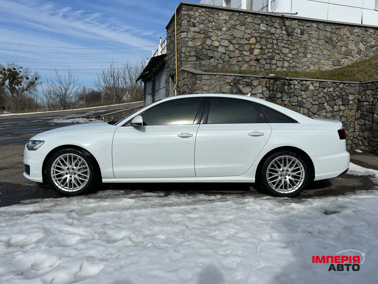 Audi A6 - фото 17