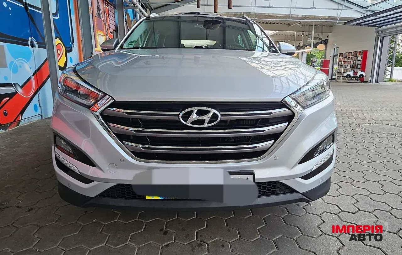 Hyundai Tucson - фото 1