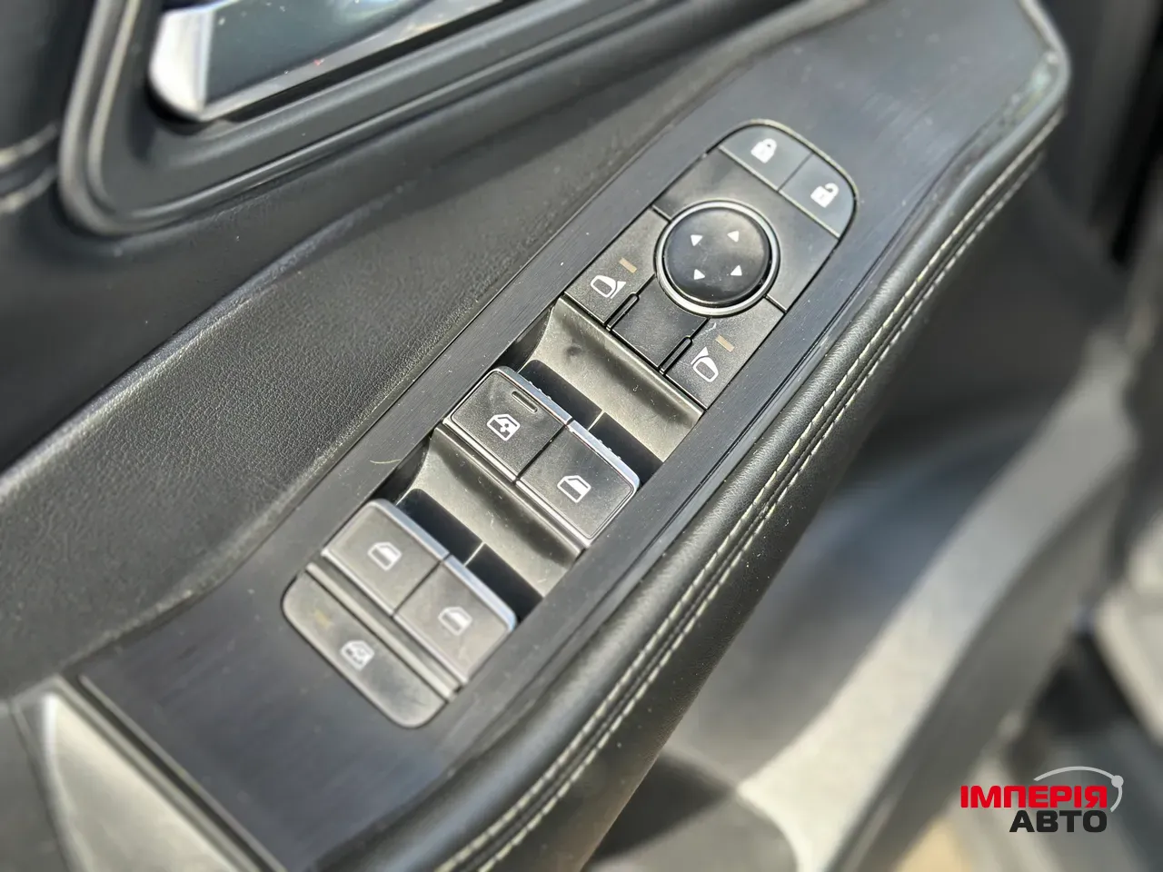 Nissan Rogue - фото 16