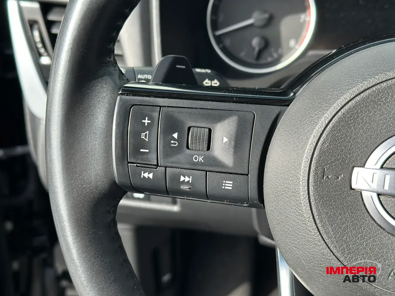 Nissan Rogue - фото 23