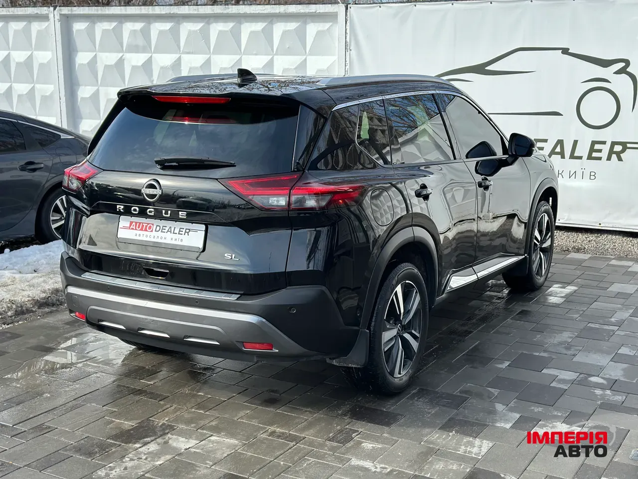 Nissan Rogue - фото 11