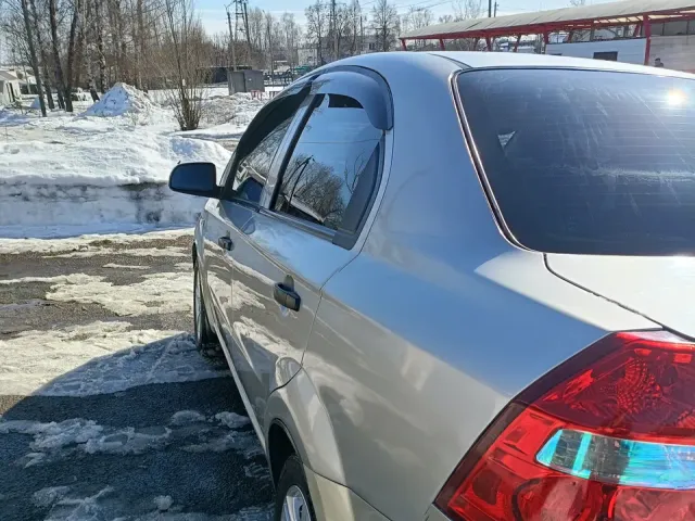 Chevrolet Aveo - фото 5
