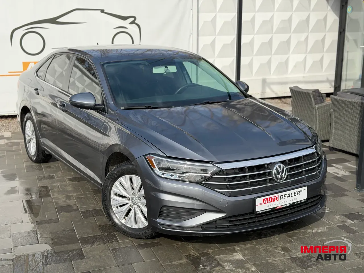 Volkswagen Jetta - фото 1